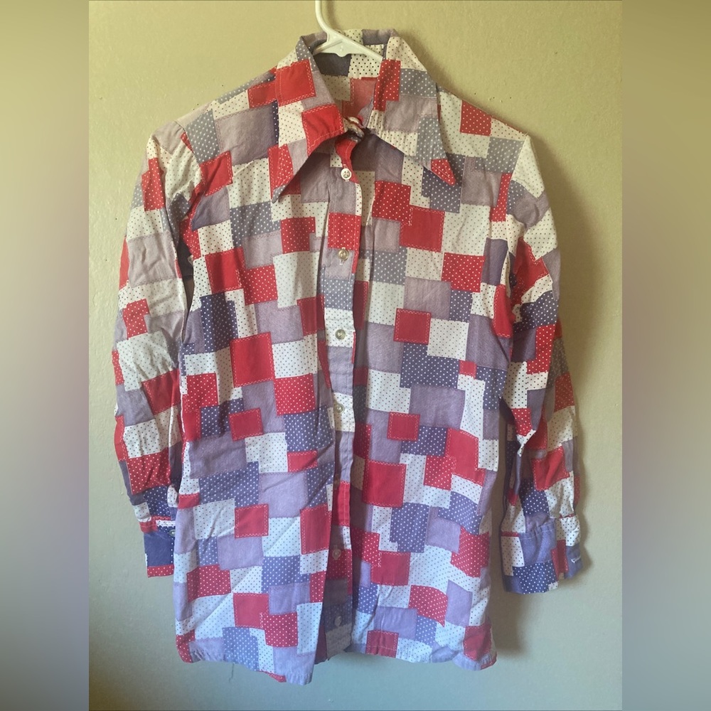 1950’s hand sewn geometric plaid red & blue, dotted men’s button up shirt large